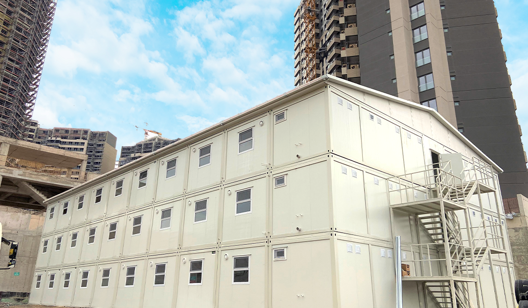 Küçükyalı-Toplu-Konut-Şantiyesi-22222-1080x630 (1)