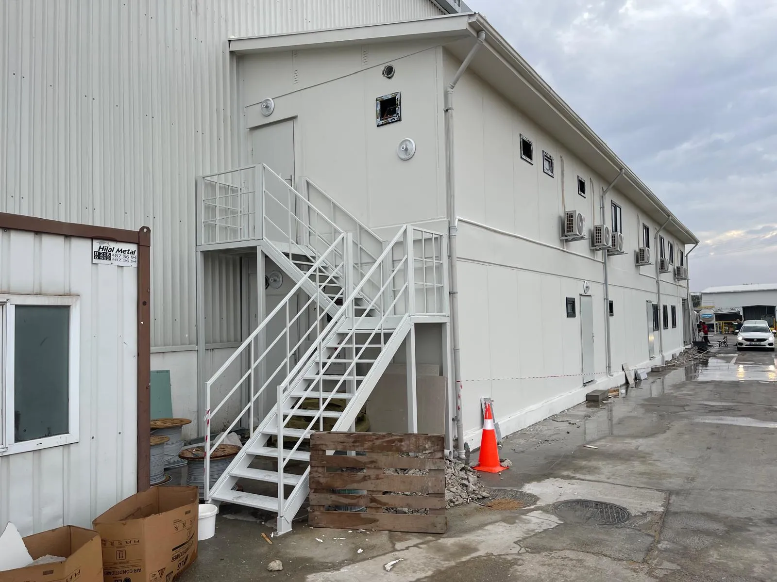 prefabrik ofis ve yemekhane