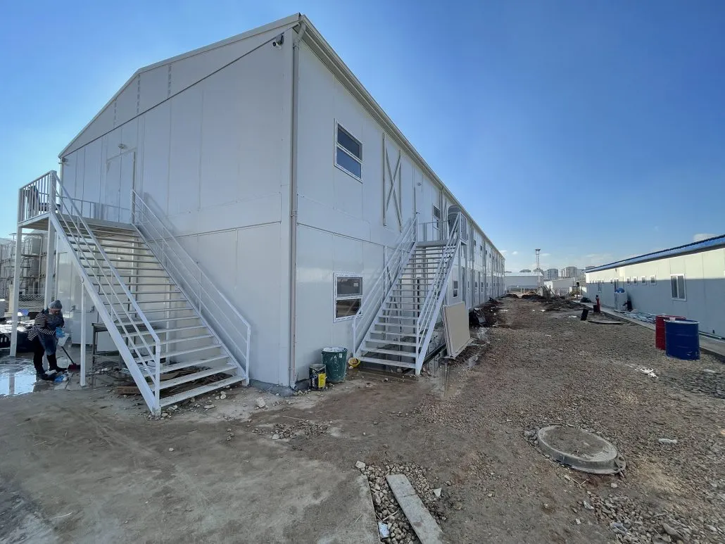 çift katlı prefabrik yemekhane binası